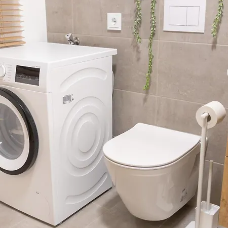 Haus Ostwind - Mit Infrarotsauna, Garten Und Dachterrasse Tossens