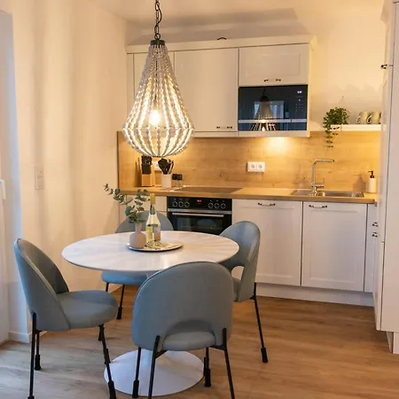 Haus Ostwind - Mit Infrarotsauna, Garten Und Dachterrasse 펜션 *